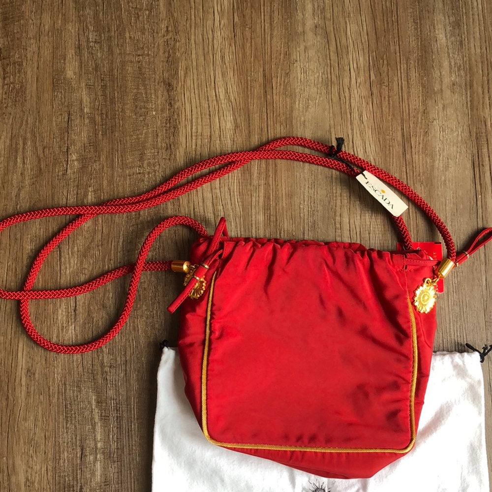 Escada shoulder Bag in red.